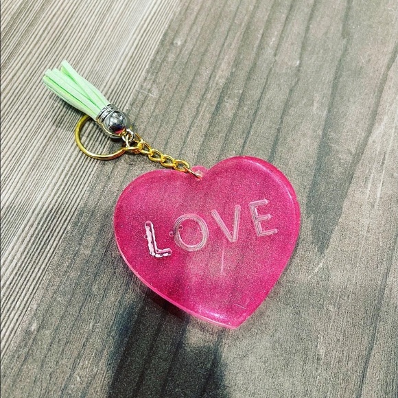 🎉🎉HP🎉🎉 Handmade VALENTINES DAY/ LOVE Keychains - Picture 8 of 11